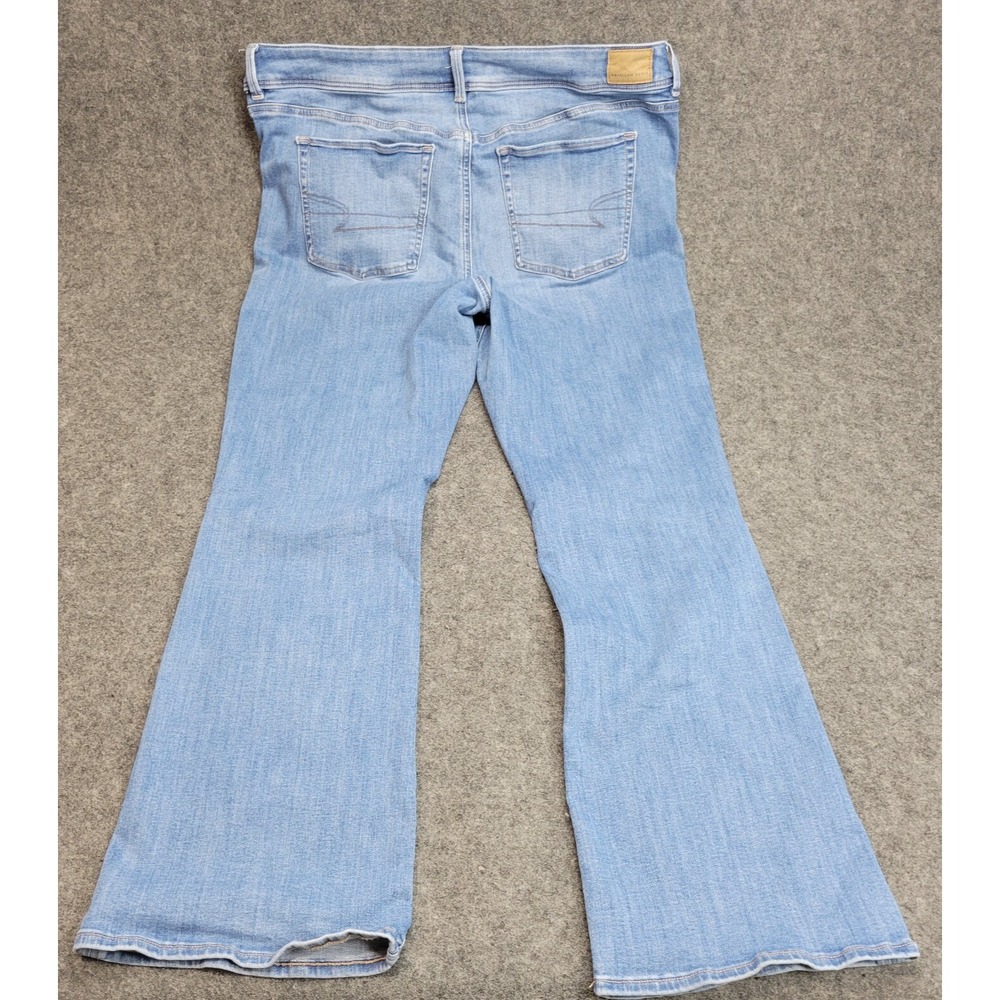 American Eagle Outfitters Light Blue Boot Cut Jeans - Picture 3 of 11